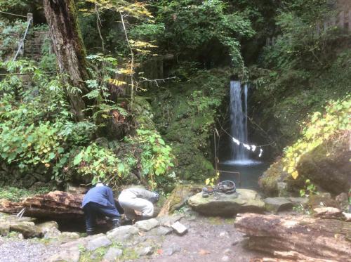 51612608_1932237320218725_1752711827772407808_n